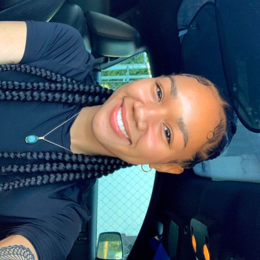 Meet your Posher, Tai